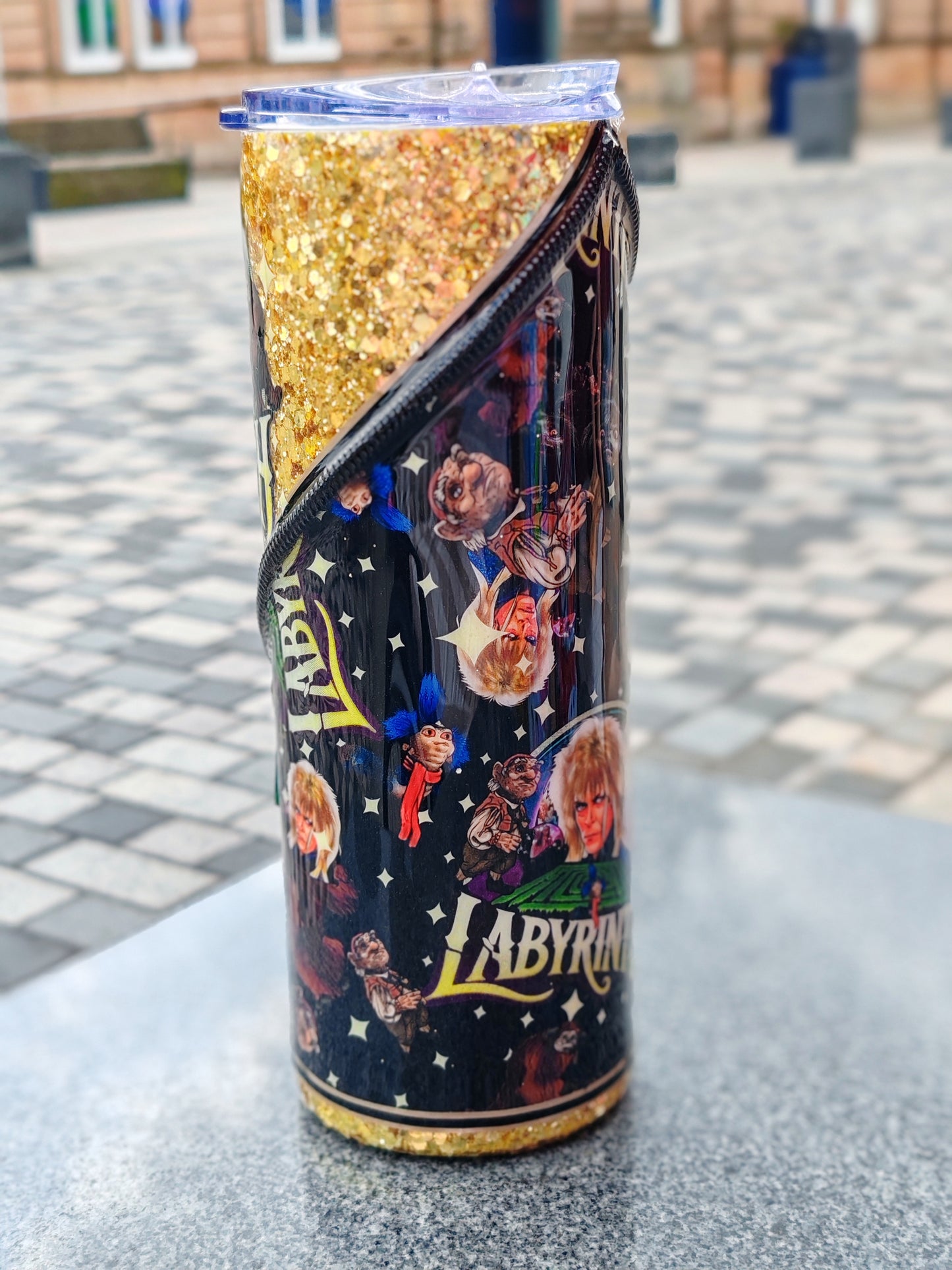 Labyrinth Zipper Tumbler
